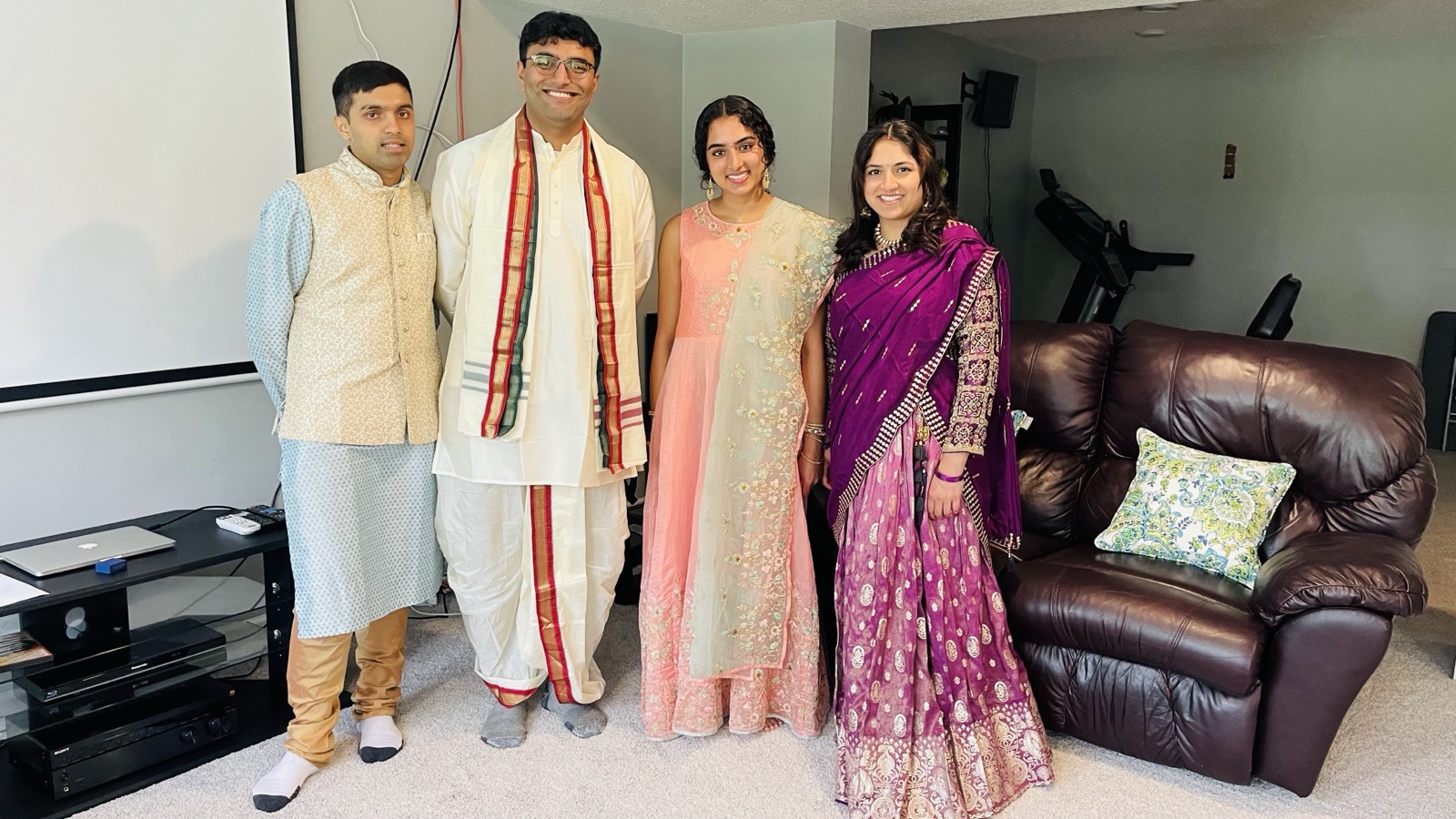 Pooja and Bharat - photo 3